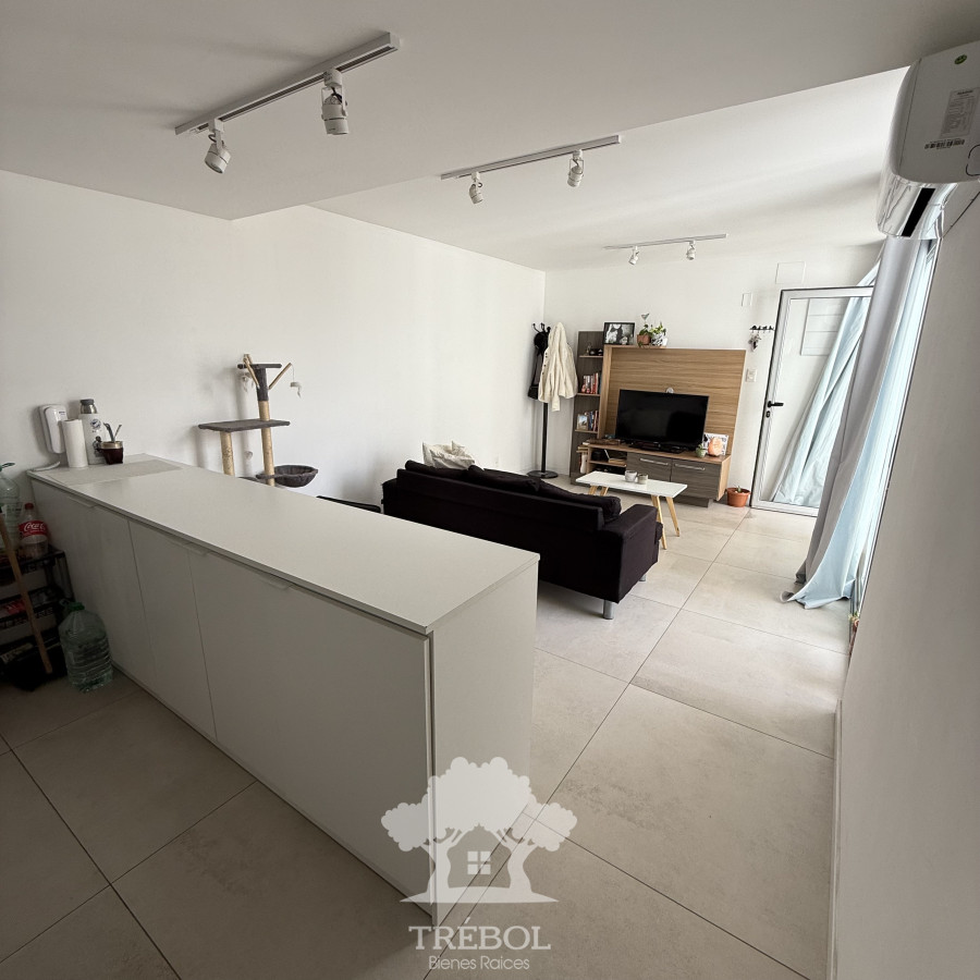 Apartamento ID.75 - Alquiler Apartamento 2 Dormitorios Villa Muñoz Montevideo B