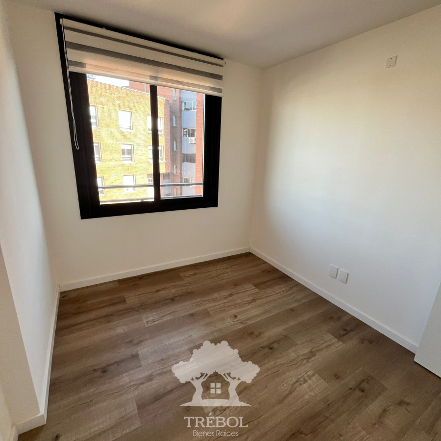 Apartamento ID.27 - Venta Apartamento 2 dormitorios Centro Montevideo V