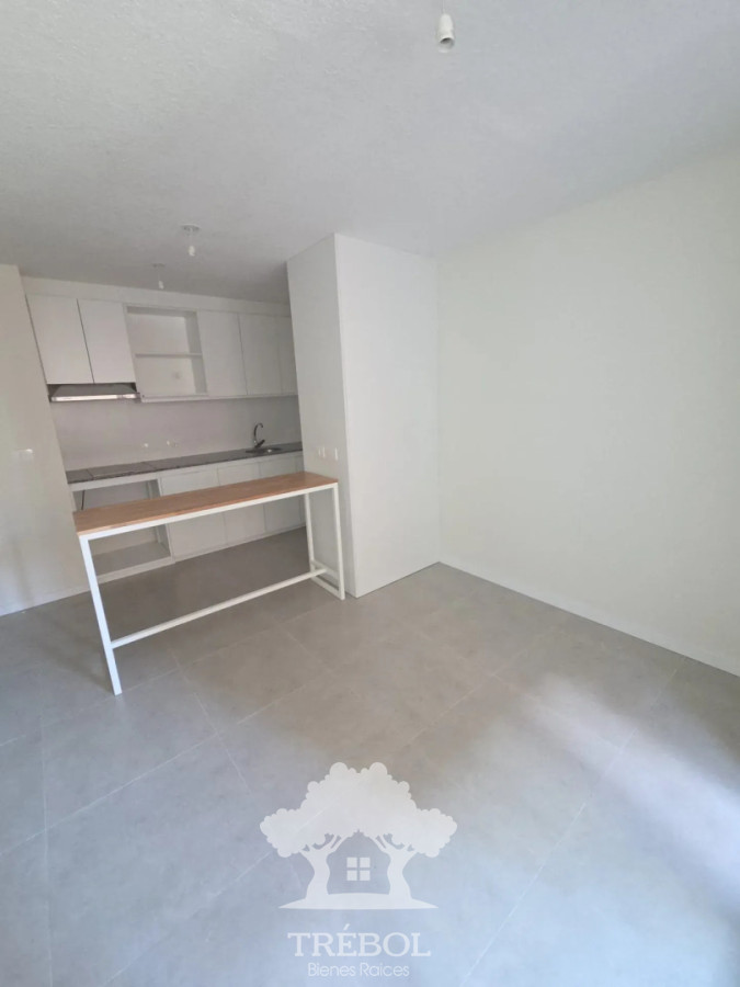 Apartamento ID.247 - Alquiler Apartamento 1 Dormitorios Palermo Montevideo D