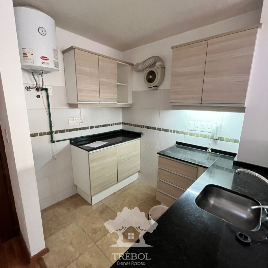 Apartamento ID.108 - Alquiler Apartamento 2 Dormitorios Pocitos Montevideo V 