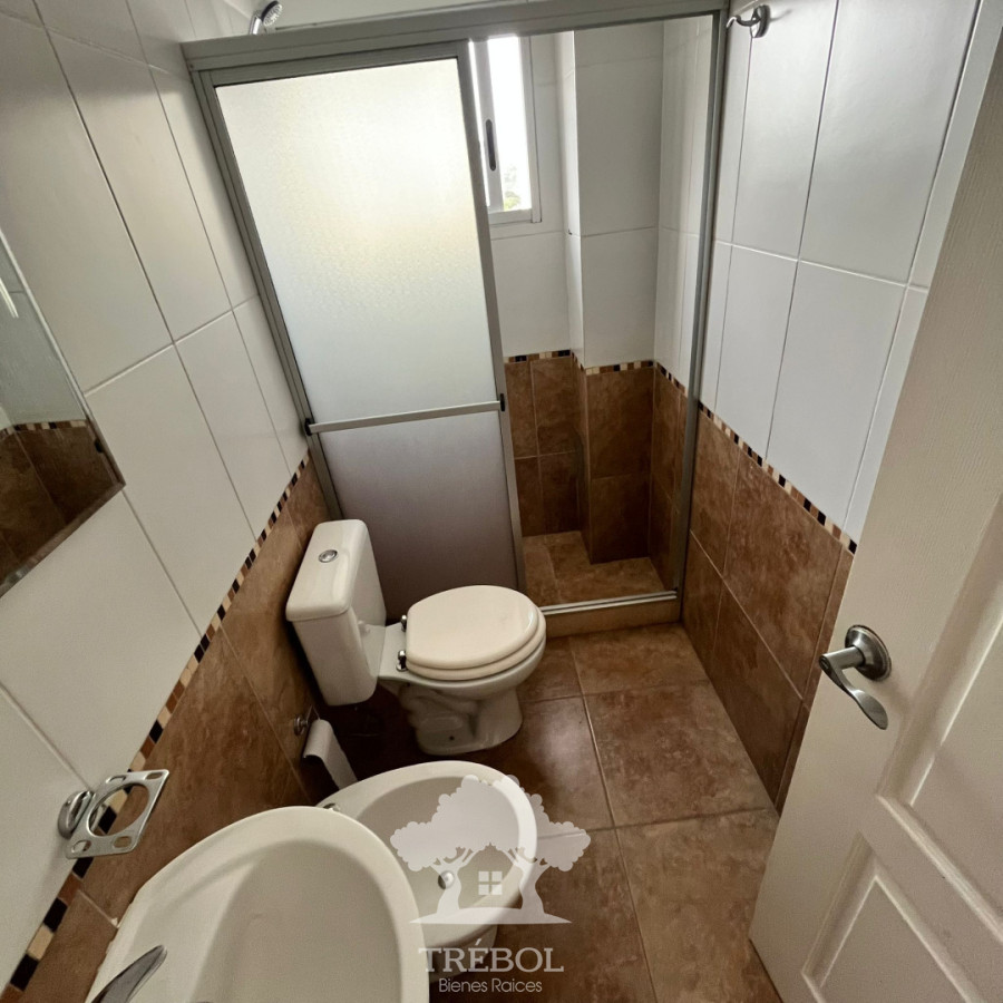 Apartamento ID.108 - Alquiler Apartamento 2 Dormitorios Pocitos Montevideo V 