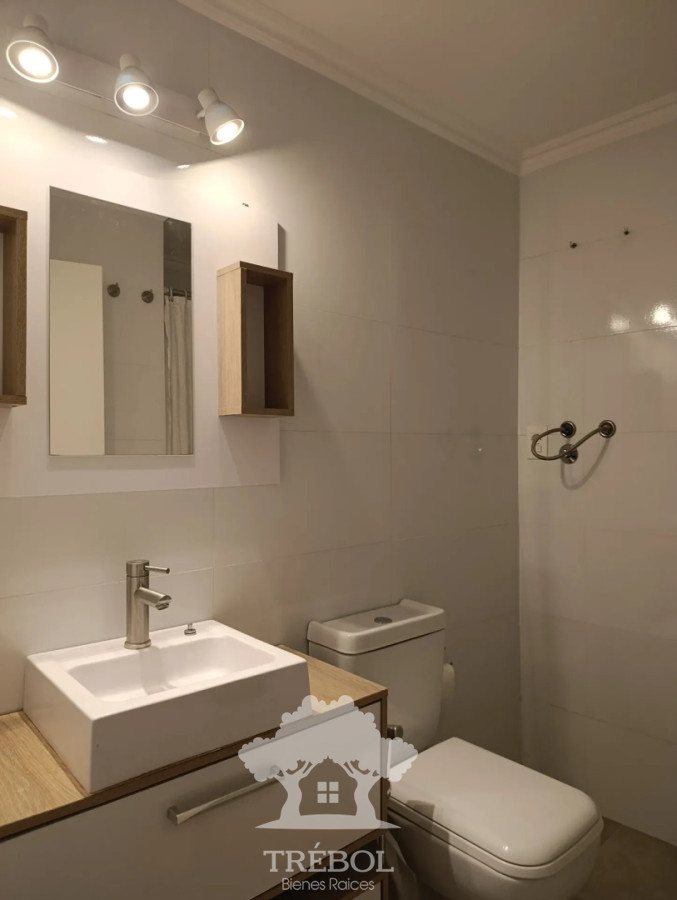 Apartamento ID.248 - Alquiler Apartamento 1 Dormitorios Cordón Montevideo D