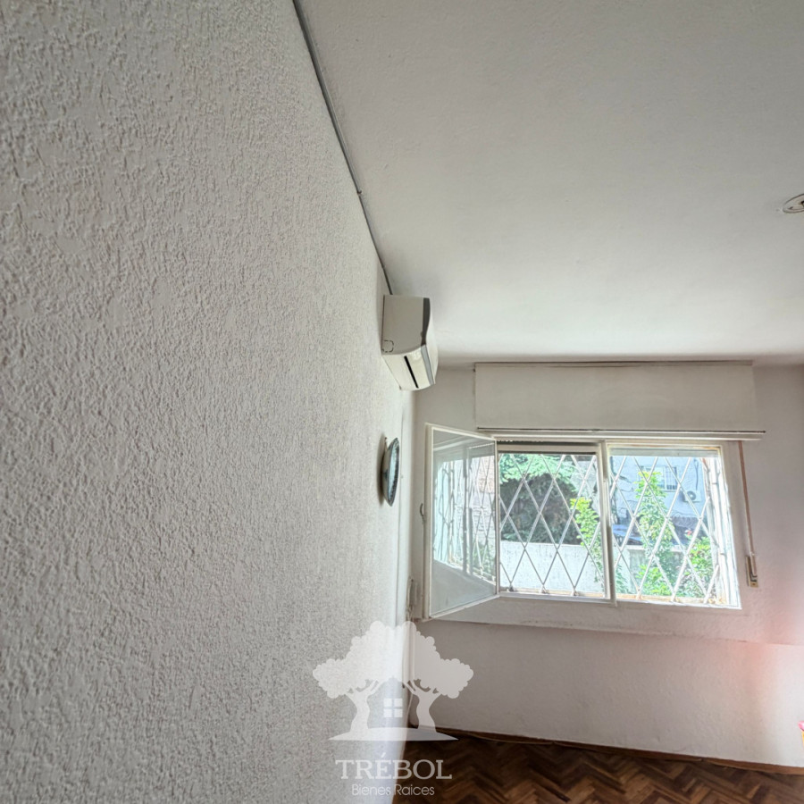 Apartamento ID.203 - Venta Apartamento 2 Dormitorios Cordón Montevideo V 