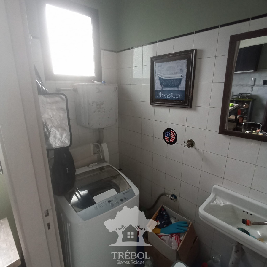 Apartamento ID.33 - Alquiler Apartamento 2 Dormitorios Cordón Montevideo D