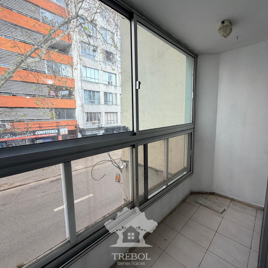Apartamento ID.350 - Venta Apartamento 3 Dormitorios Cordón Montevideo D