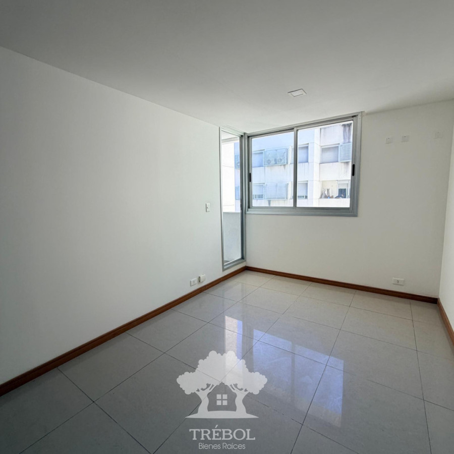 Apartamento ID.439 - Alquiler Apartamento 1 Dormitorios Cordón Montevideo D
