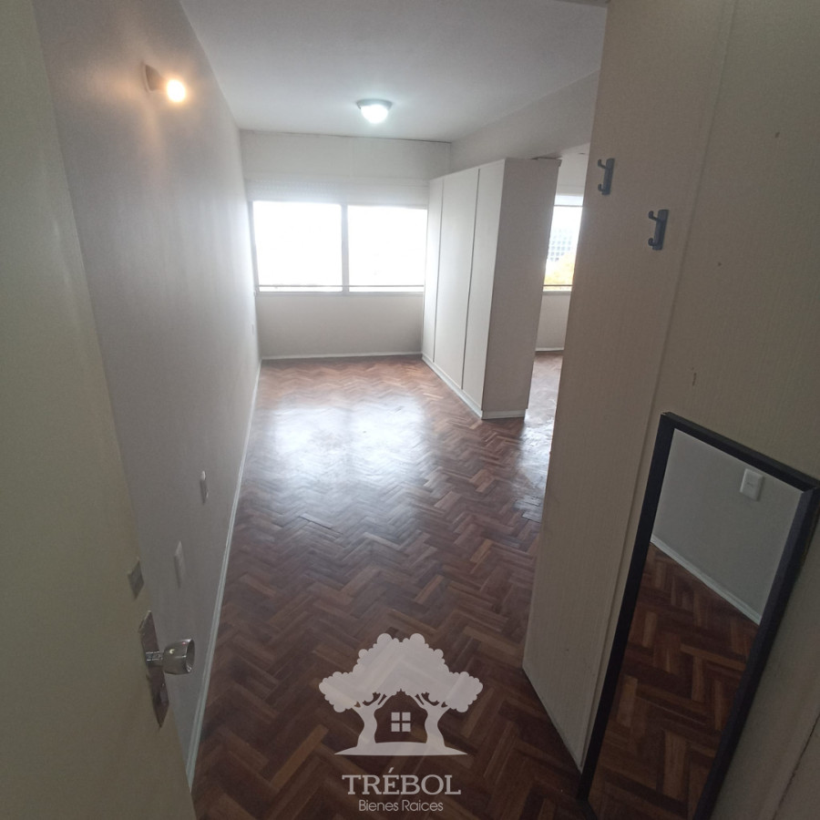 Apartamento ID.261 - Alquiler Apartamento Monoambiente centro Montevideo D