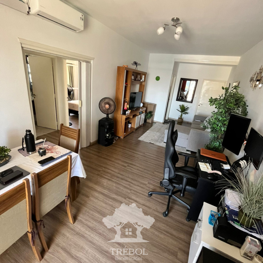 Apartamento ID.194 - Alquiler Apartamento 2 Dormitorios Montevideo V 
