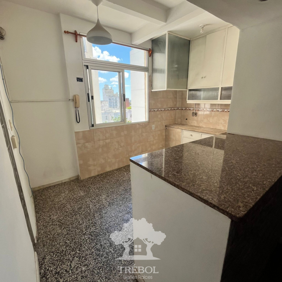Apartamento ID.171 - Venta Apartamento 2 Dormitorios Cordón Montevideo V  