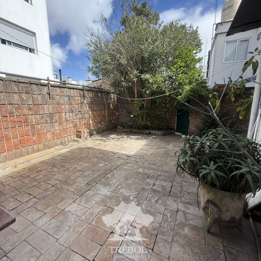 Apartamento ID.464 - Venta Apartamento Duplex 2 o 3 dormitorios Malvin Montevideo B