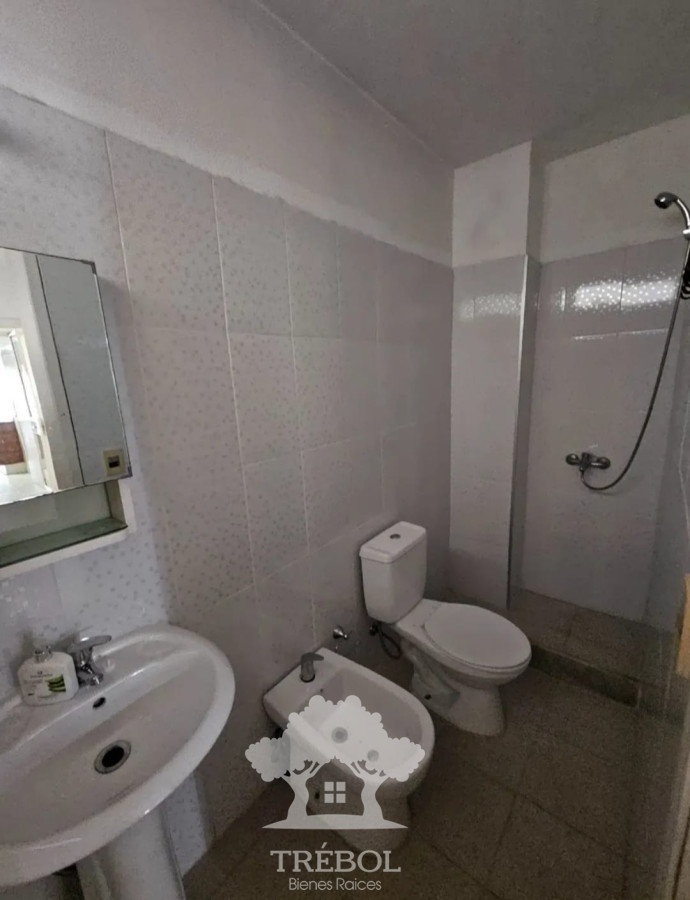 Apartamento ID.128 - Alquiler Apartamento 3 Dorm.itorios Pocitos Montevideo D
