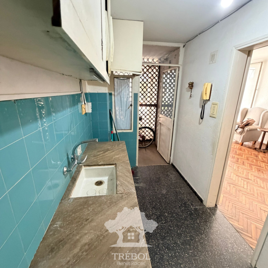 Apartamento ID.203 - Venta Apartamento 2 Dormitorios Cordón Montevideo V 