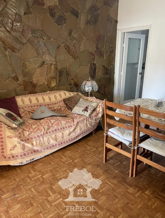 Apartamento ID.120 - Venta Apartamento 2 Dormitorios Palermo Montevideo D