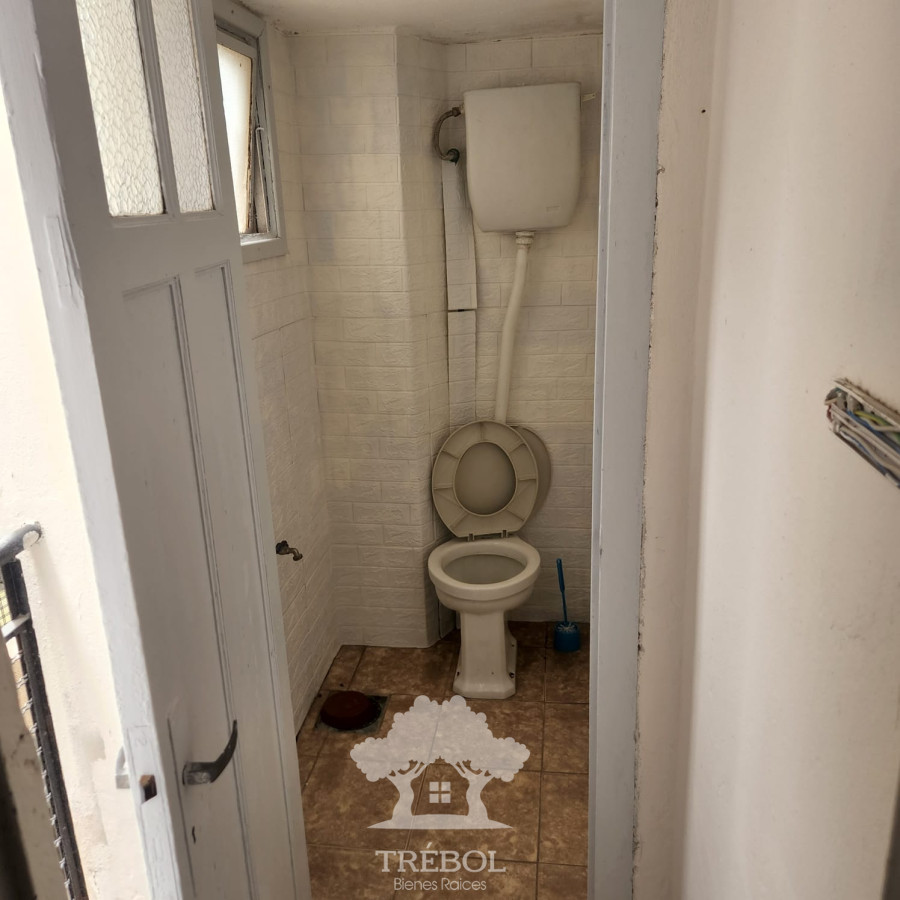 Apartamento ID.98 - Alquiler Apartamento 3 Dormitorios Centro Montevideo M