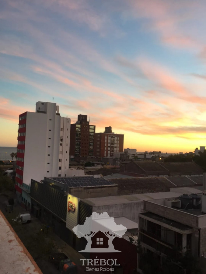 Apartamento ID.120 - Venta Apartamento 2 Dormitorios Palermo Montevideo D