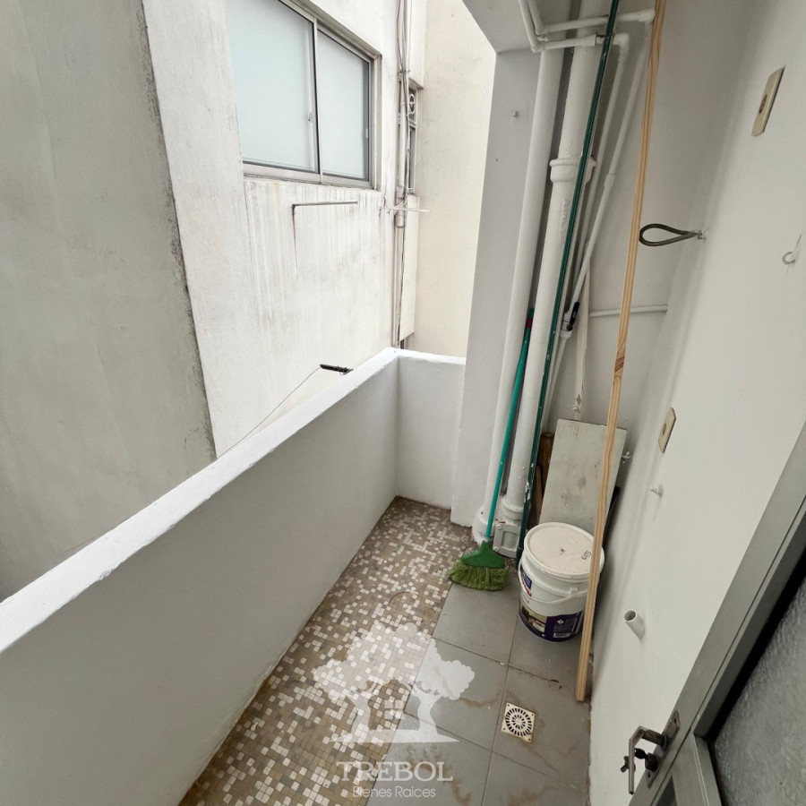 Apartamento ID.101 - Alquiler Apartamento 2 Dormitorios Pocitos Montevideo V 