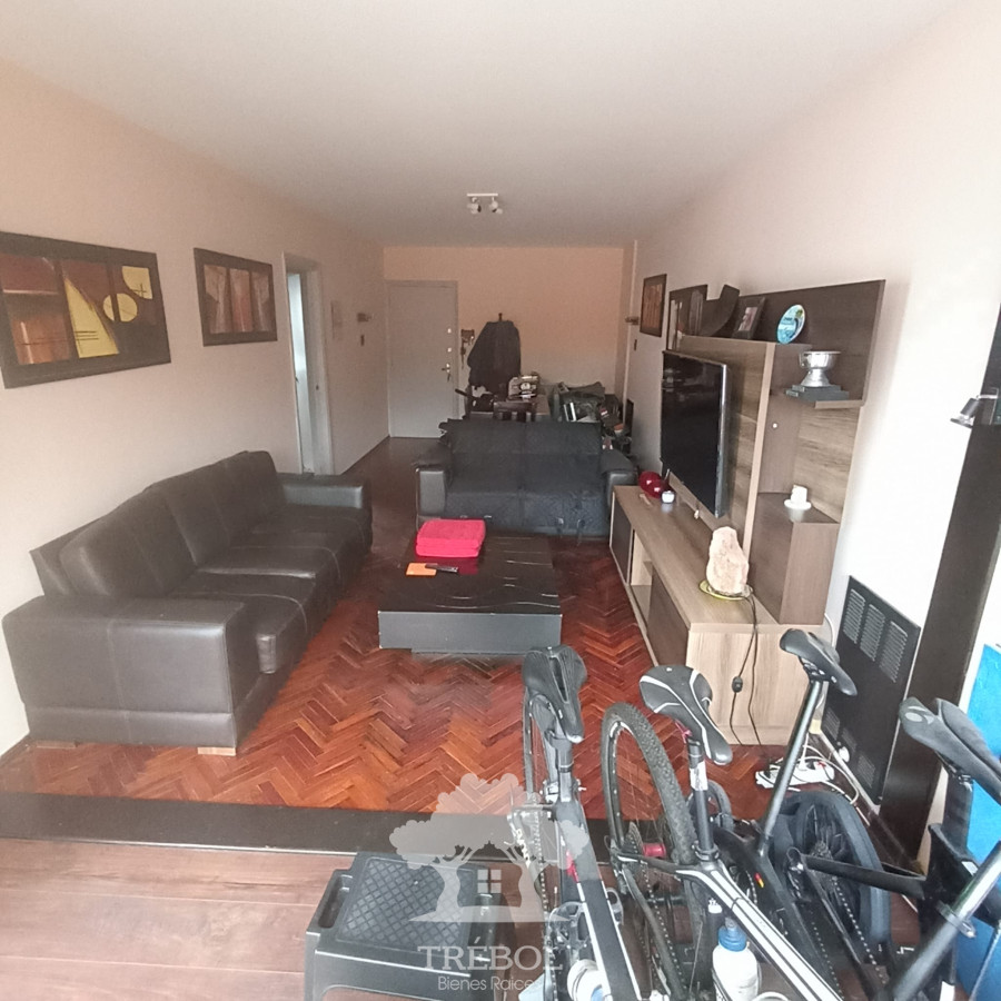Apartamento ID.33 - Alquiler Apartamento 2 Dormitorios Cordón Montevideo D