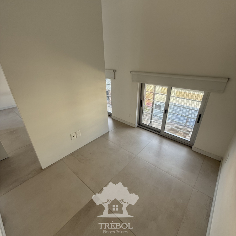 Apartamento ID.201 - Alquiler monoambiente Villa Muñoz Montevideo B