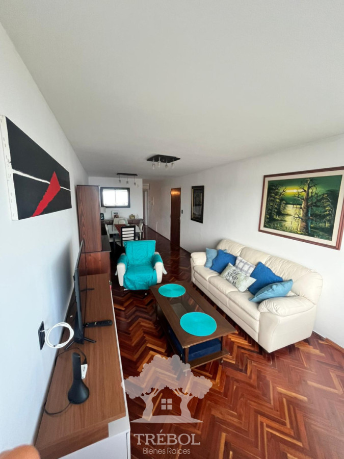 Apartamento ID.53 - Alquiler Apartamento 2 Dormitorios Malvín Montevideo D