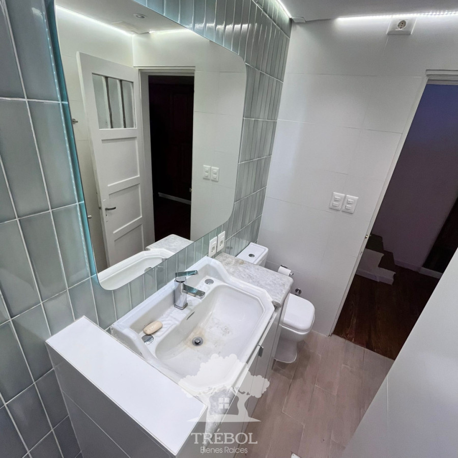 Apartamento ID.68 - Alquiler Apartamento Dúplex 1 Dormitorio Montevideo V 