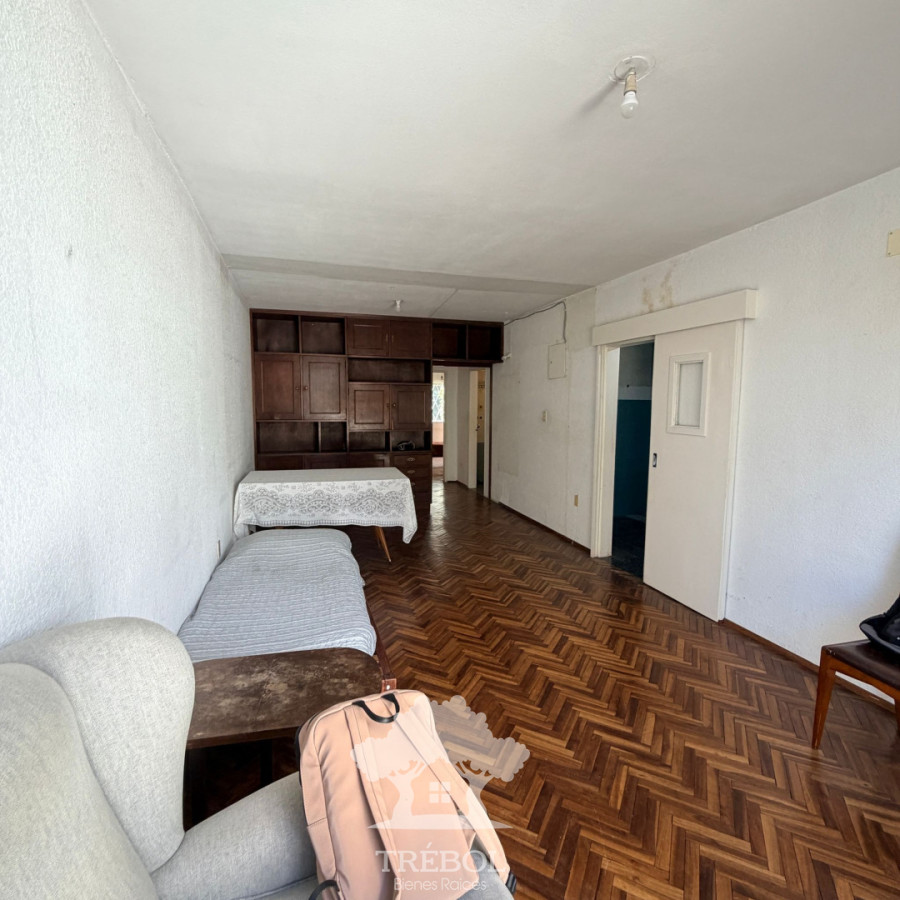 Apartamento ID.203 - Venta Apartamento 2 Dormitorios Cordón Montevideo V 