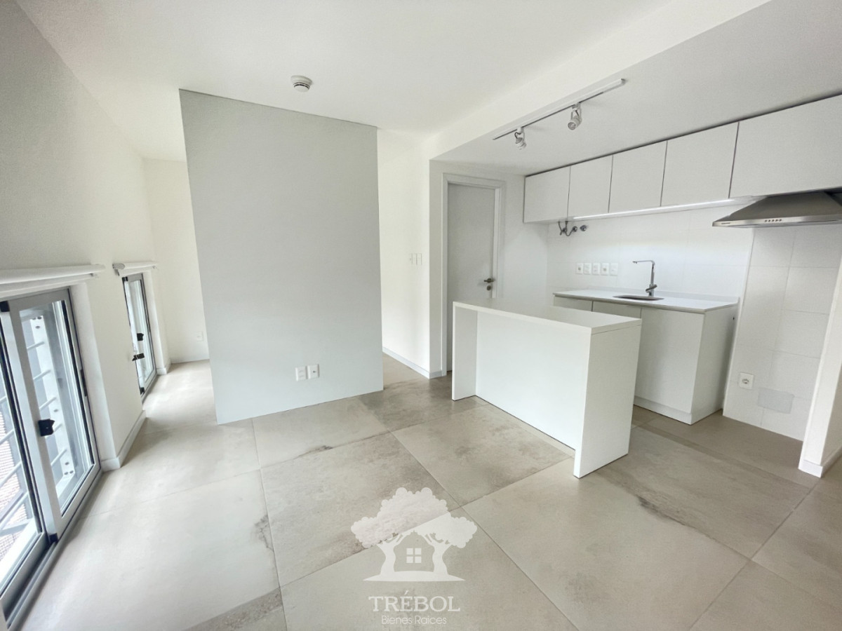 Apartamento ID.201 - Alquiler monoambiente Villa Muñoz Montevideo B