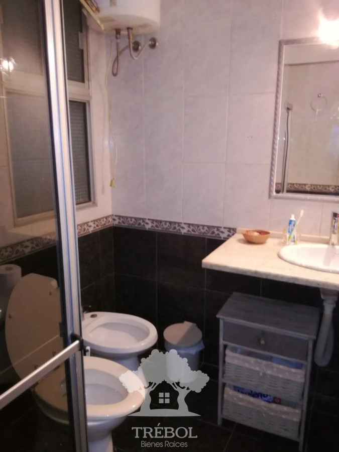 Apartamento ID.251 - Alquiler Apartamento 1 Dormitorios Ciudad Vieja Montevideo D