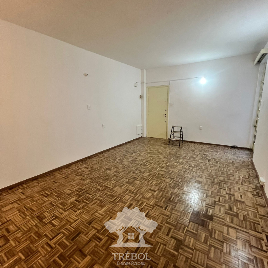 Apartamento ID.77 - Alquiler Apartamento 1 Dormitorios Pocitos Montevideo D