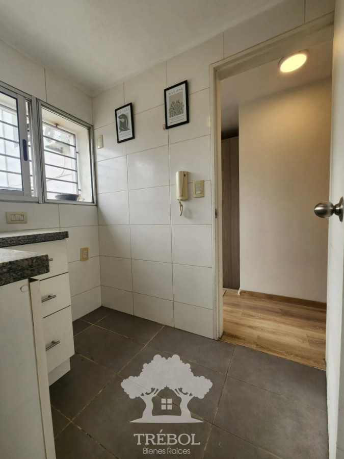 Apartamento ID.404 - Alquiler Monoambiente Pocitos Montevideo D