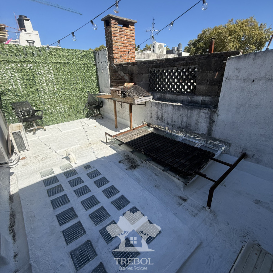 Apartamento ID.233 - Venta Apartamento 2 dormitorios con Renta Cordon Montevideo G