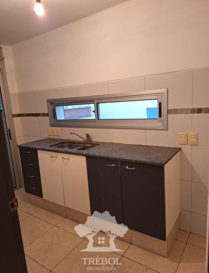 Apartamento ID.126 - Alquiler Apartamento 2 Dormitorios Aguada Montevideo V 