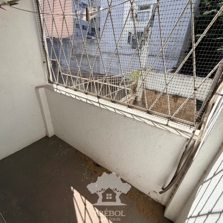 Apartamento ID.203 - Venta Apartamento 2 Dormitorios Cordón Montevideo V 