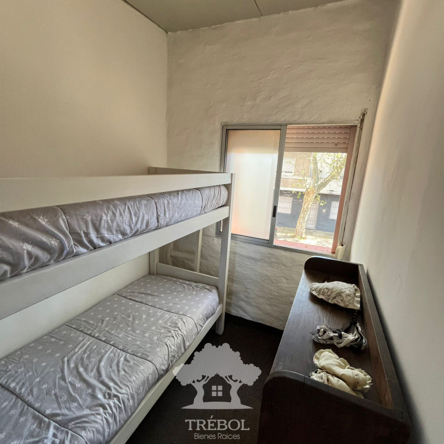 Apartamento ID.20 - Alquiler Dúplex 2 Dormitorios Aguada Montevideo V 