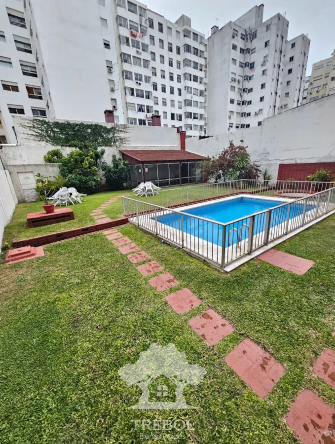 Apartamento ID.128 - Alquiler Apartamento 3 Dorm.itorios Pocitos Montevideo D