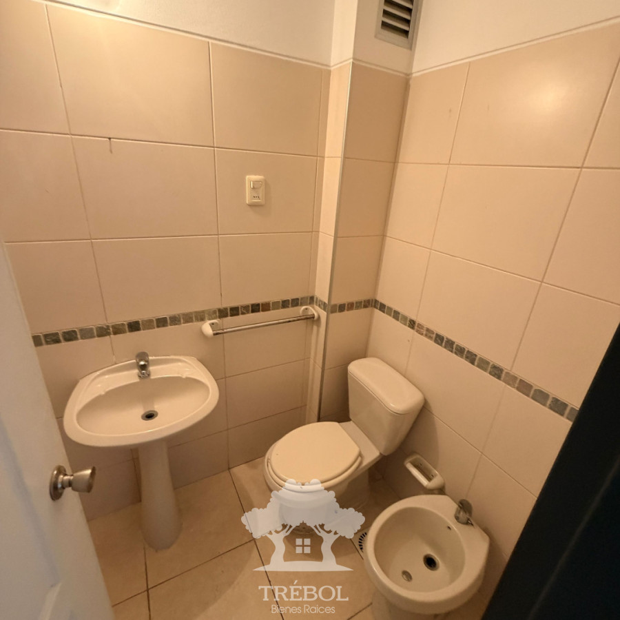 Apartamento ID.126 - Alquiler Apartamento 2 Dormitorios Aguada Montevideo V 