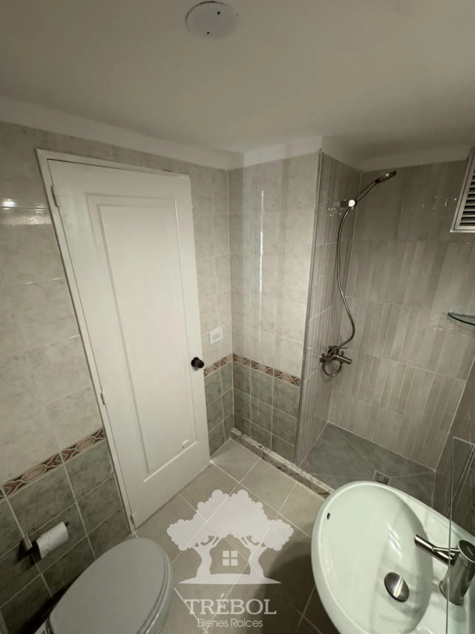 Apartamento ID.213 - Alquiler Apartamento 1 Dormitorios Punta Carretas Montevideo D