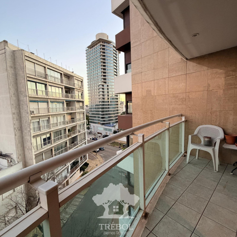 Apartamento ID.346 - Venta Apartamento 3 Dormitorios con Garaje Pocitos Montevideo V 
