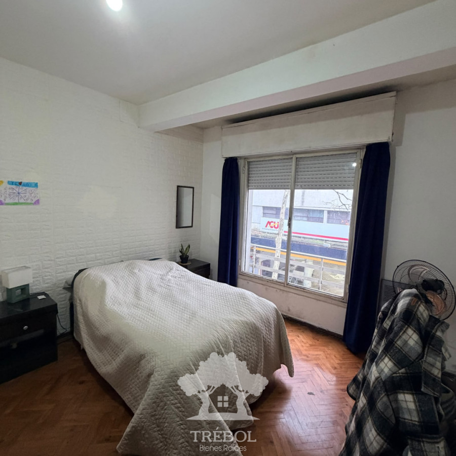 Apartamento ID.372 - Venta Apartamento 3 Dormitorios Centro Montevideo D