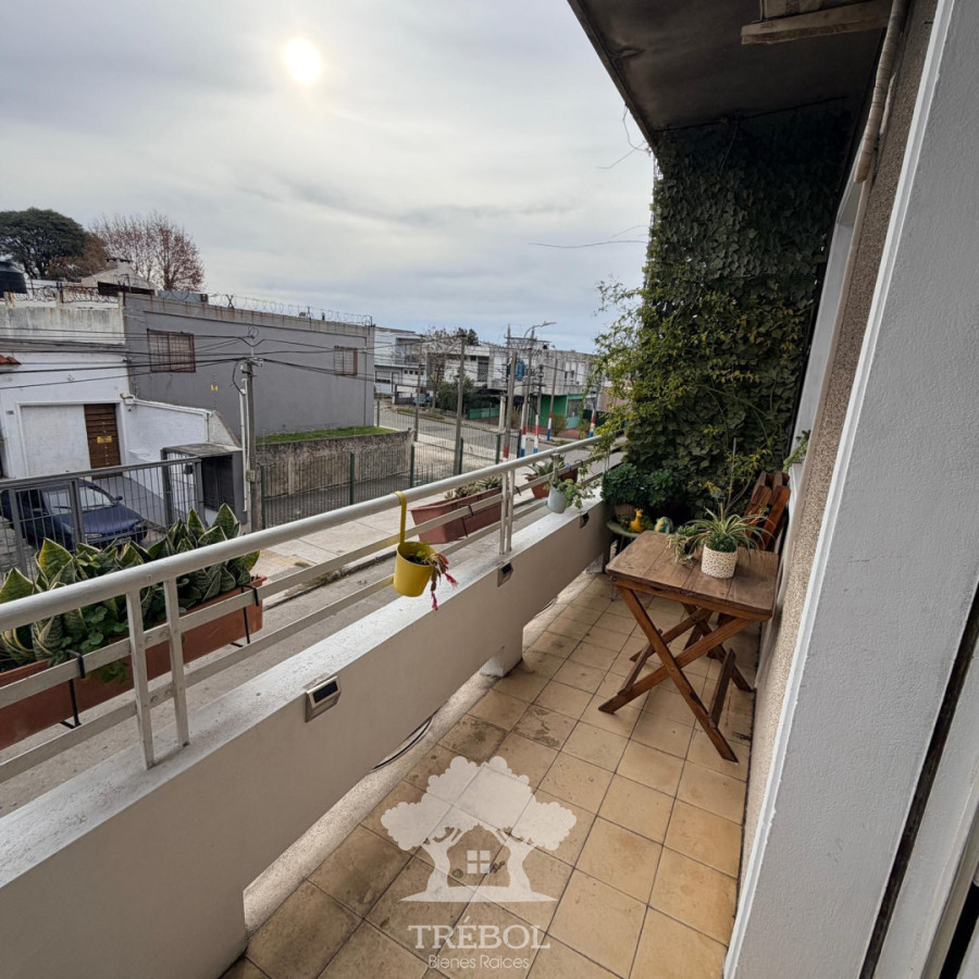 Apartamento ID.348 - Venta Apartamento 3 Dormitorios Pérez Castellanos Montevideo V 