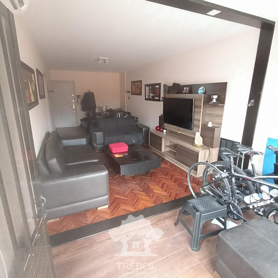 Apartamento ID.33 - Alquiler Apartamento 2 Dormitorios Cordón Montevideo D