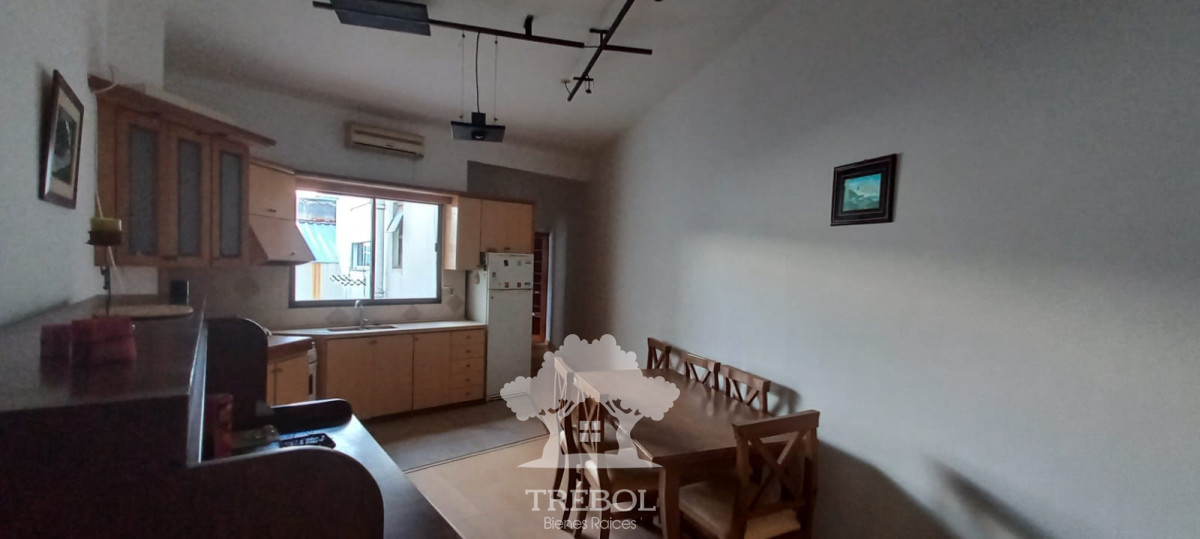 Apartamento ID.198 - Alquiler Apartamento 1 Dormitorios centro Montevideo D