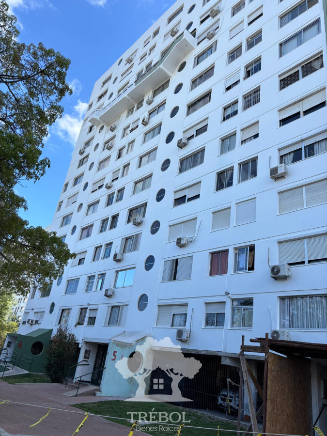 Apartamento ID.93 - Alquiler Apartamento 2 Dormitorios Malvin Norte Montevideo