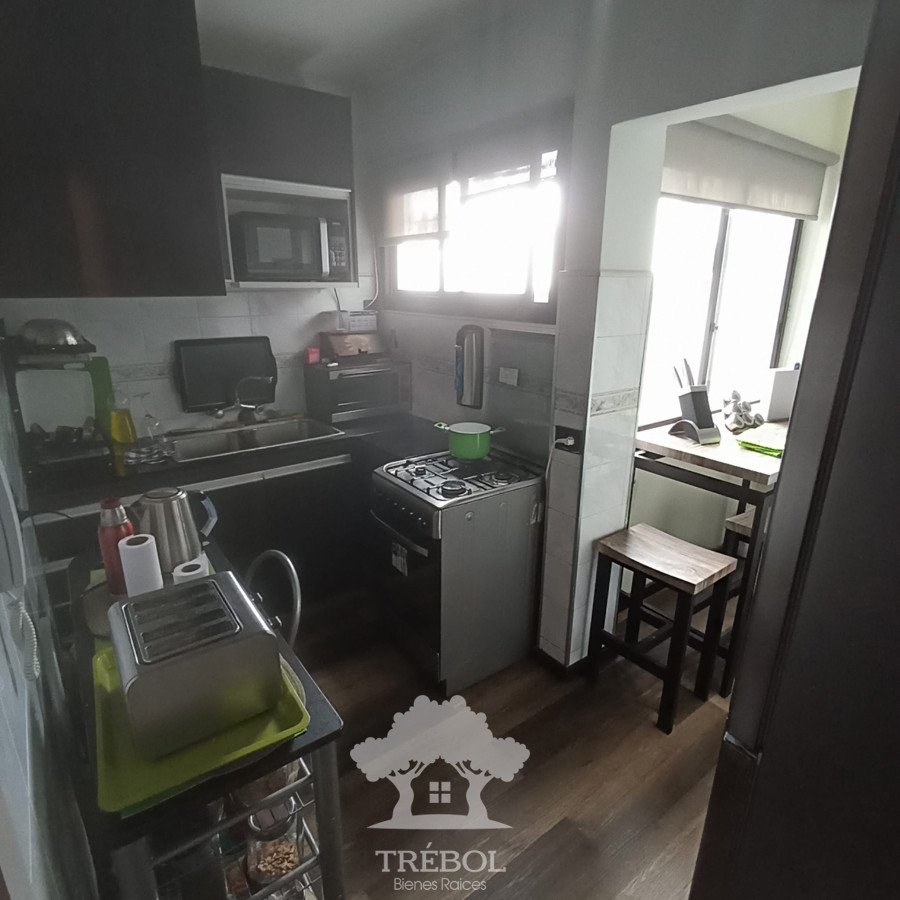 Apartamento ID.33 - Alquiler Apartamento 2 Dormitorios Cordón Montevideo D