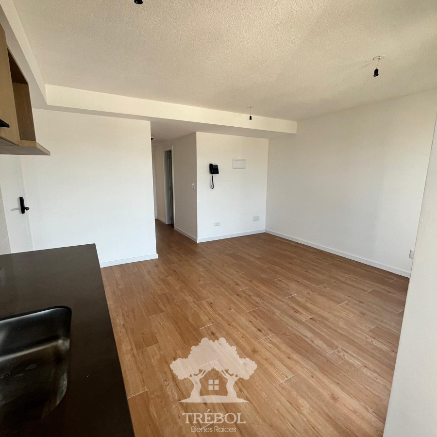 Apartamento ID.58 - Alquiler Apartamento 2 Dormitorios La Blanqueada Montevideo V 