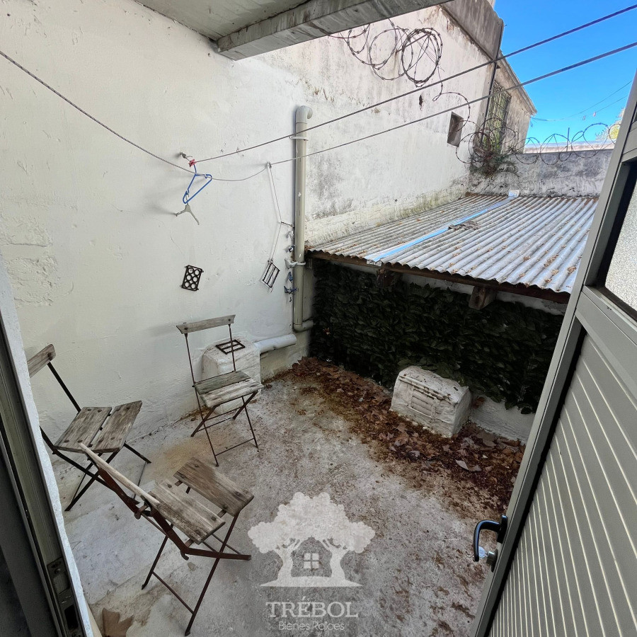 Apartamento ID.20 - Alquiler Dúplex 2 Dormitorios Aguada Montevideo V 