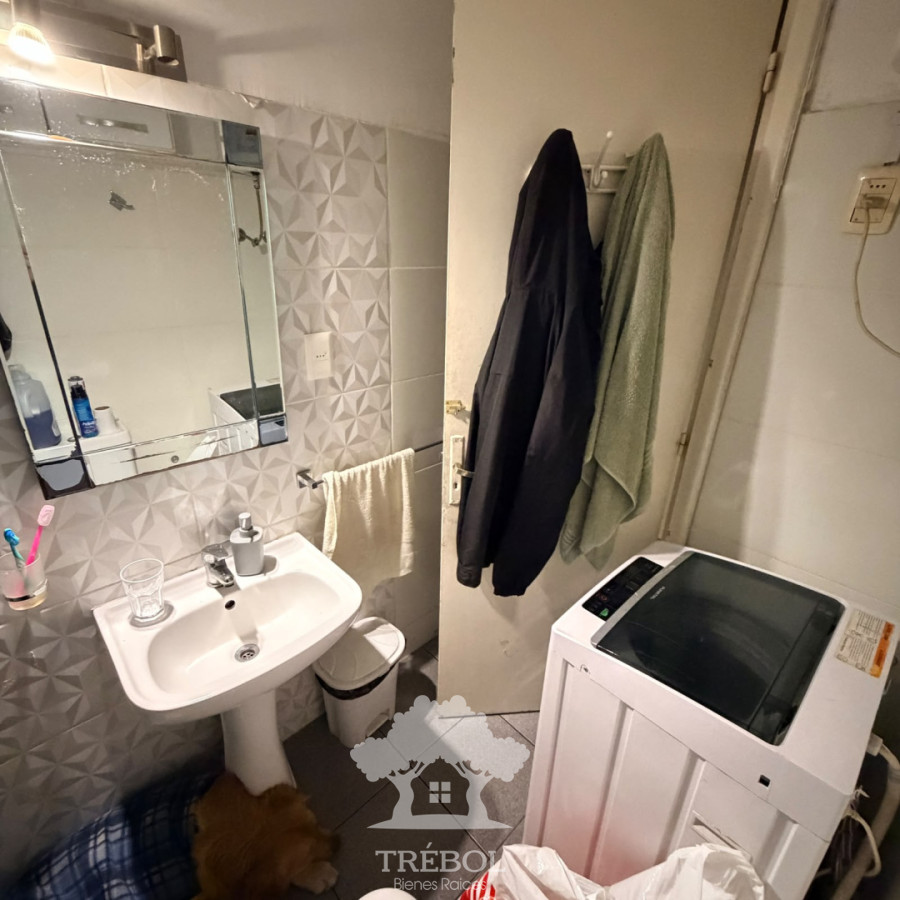 Apartamento ID.372 - Venta Apartamento 3 Dormitorios Centro Montevideo D