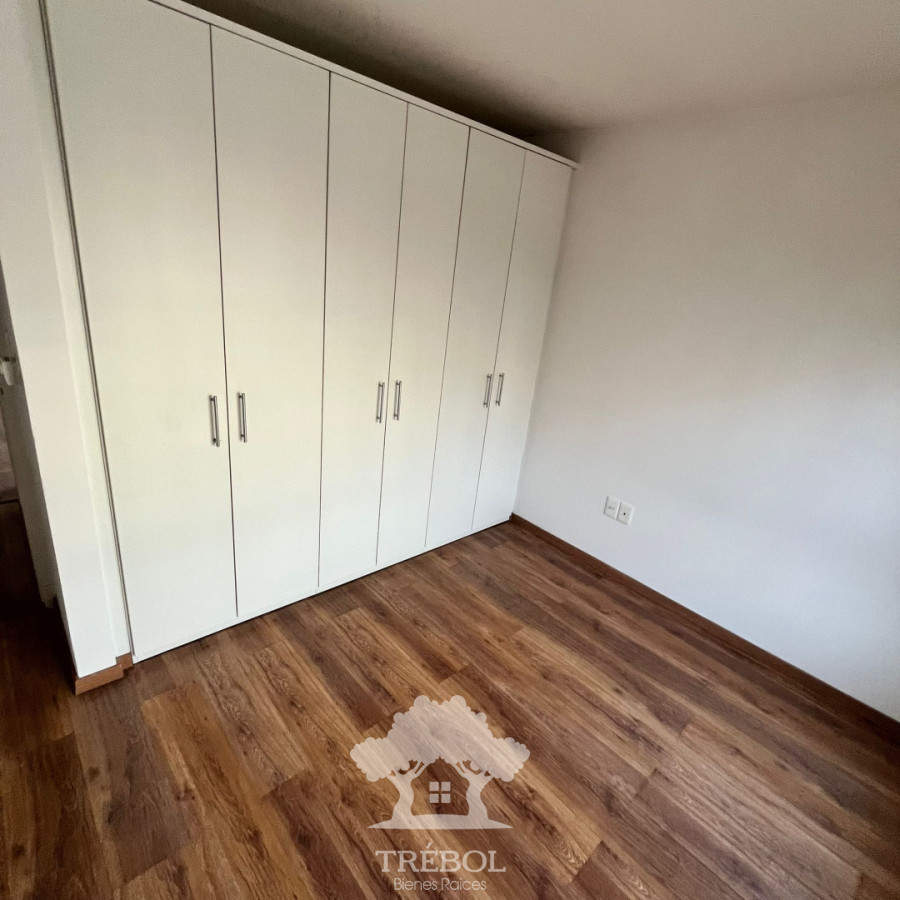 Apartamento ID.108 - Alquiler Apartamento 2 Dormitorios Pocitos Montevideo V 
