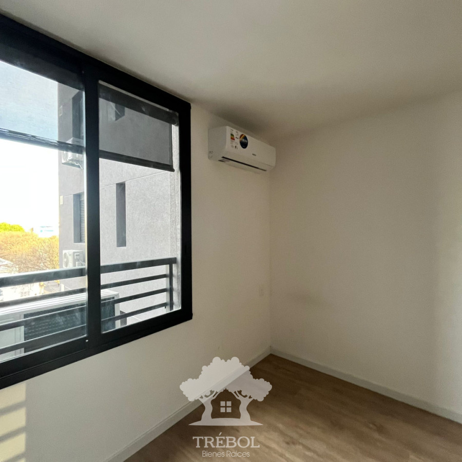 Apartamento ID.70 - Alquiler Monoambiente Cordón Montevideo V 