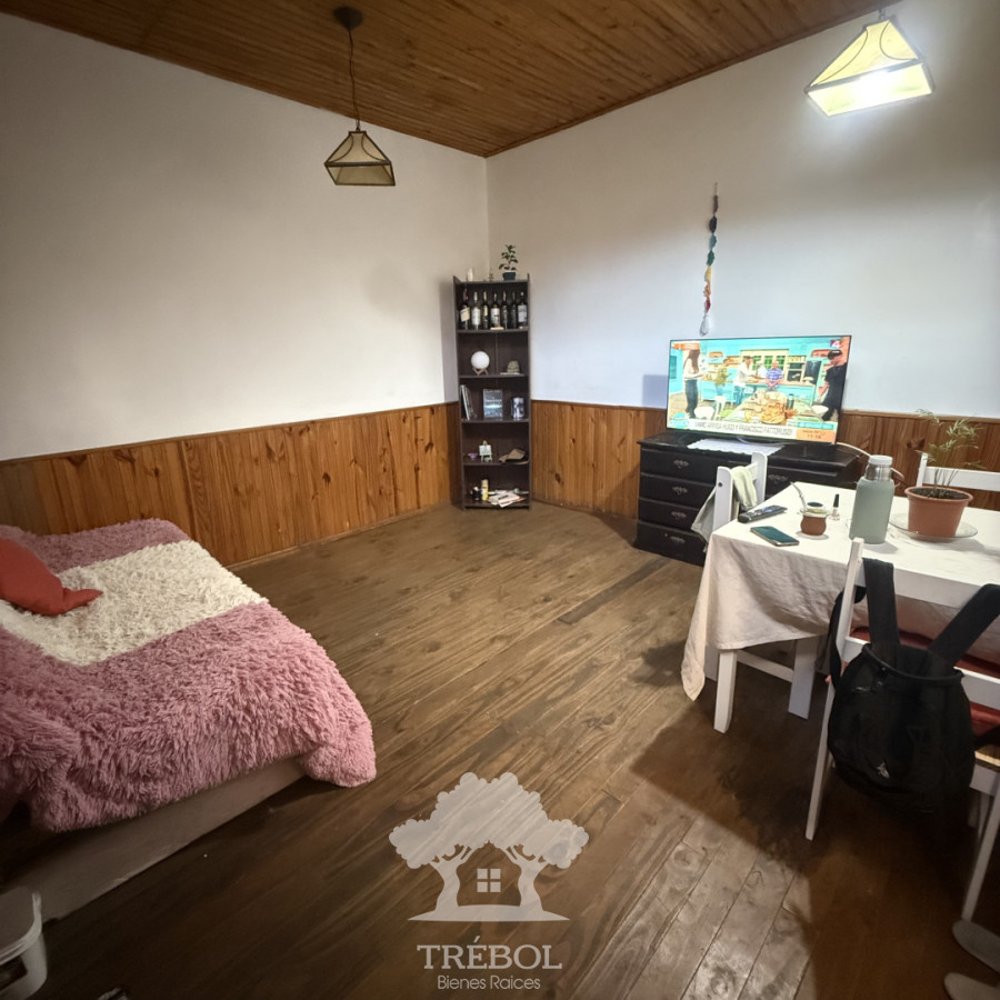 Apartamento ID.233 - Venta Apartamento 2 dormitorios con Renta Cordon Montevideo G