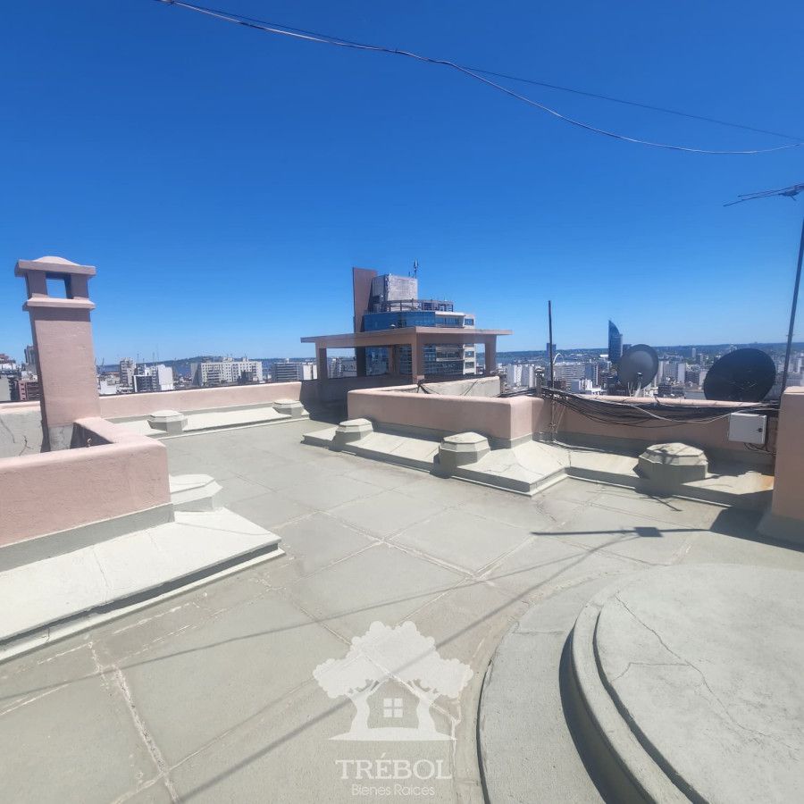 Apartamento ID.98 - Alquiler Apartamento 3 Dormitorios Centro Montevideo M